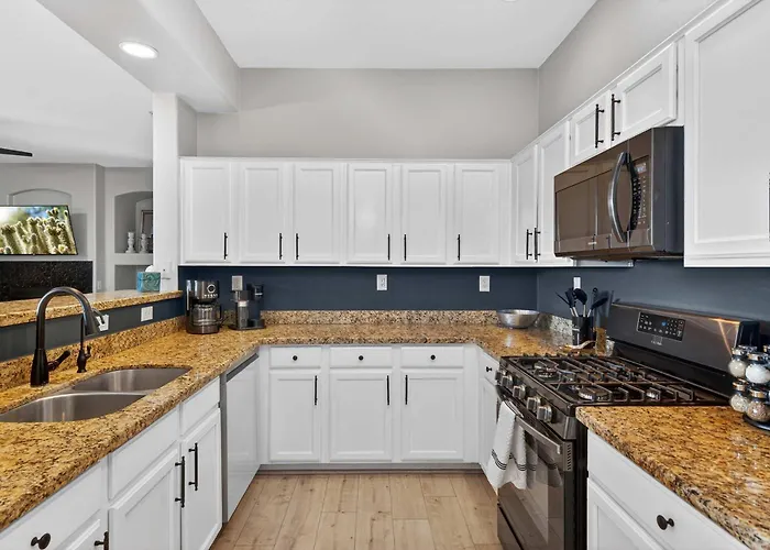 Stylish 2br And 2ba Private Getaway Holiday home Scottsdale